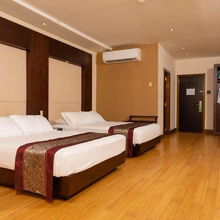 Herdmanston Lodge Hotel Джорджтаун Экстерьер фото