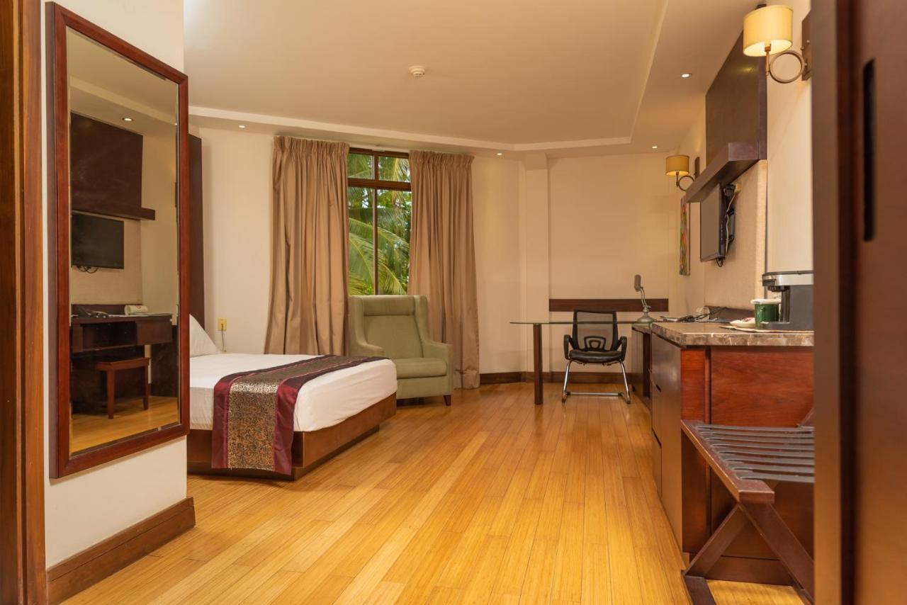Herdmanston Lodge Hotel Джорджтаун Экстерьер фото
