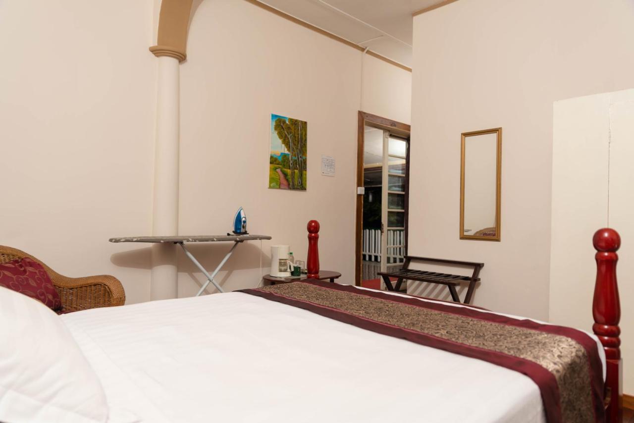 Herdmanston Lodge Hotel Джорджтаун Экстерьер фото