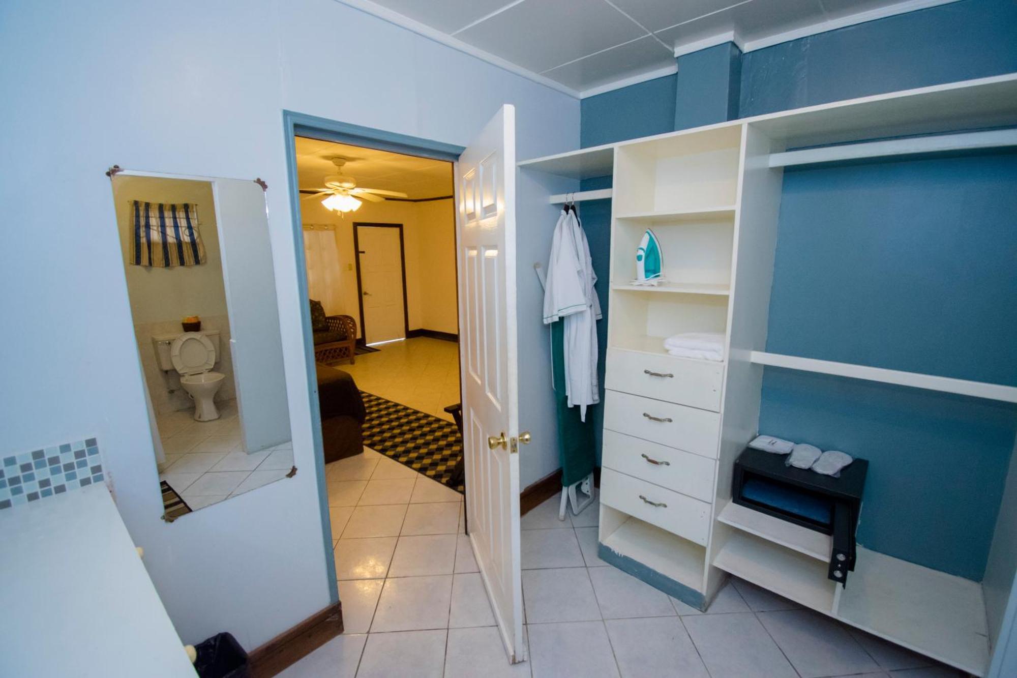Herdmanston Lodge Hotel Джорджтаун Экстерьер фото